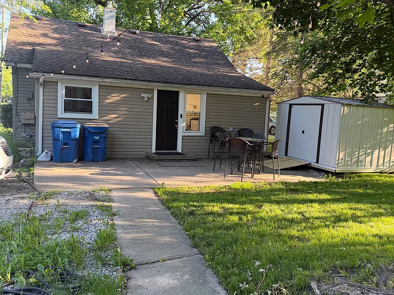 6400 Elmwood Dr — Photo 16