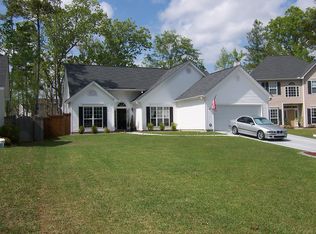 5429 Red Tip Ln, North Charleston, SC 29420