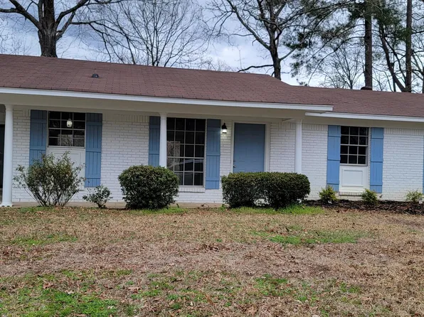 426 Terri Ln, Pearl, MS 39208