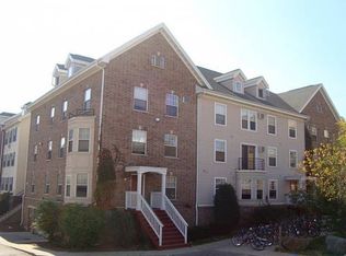 118 N Brooks St APT A, Madison, WI 53715