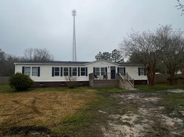 415 Fairwoods Ln, Ridgeville, SC 29472