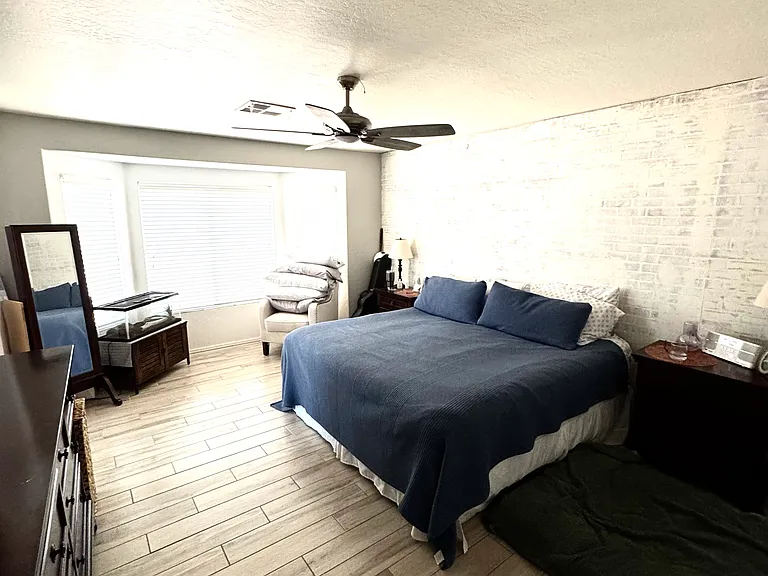 3681 E Thornton Ave — Photo 2