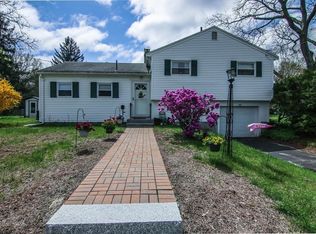 88 Davidson Rd, Framingham, MA 01701
