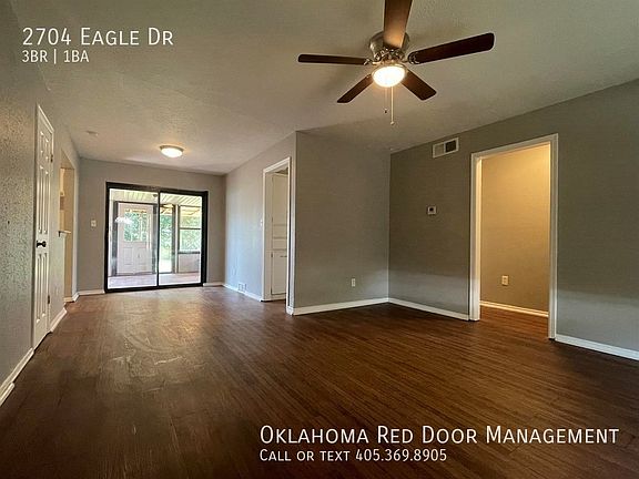 5th image of 2704 Eagle Dr