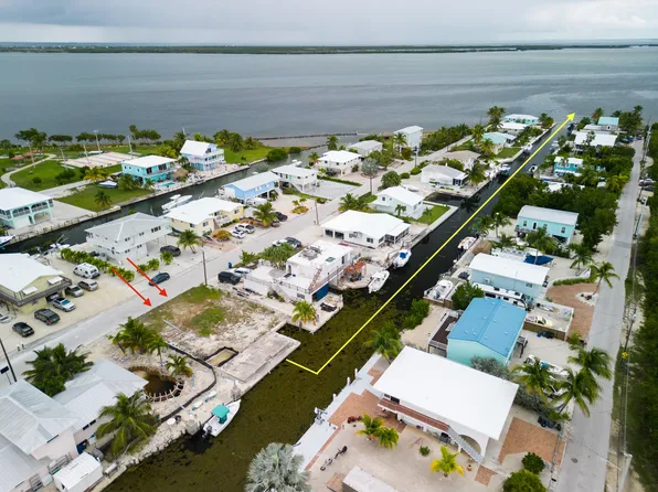 31112 Hollerich Dr, Big Pine Key, FL 33043