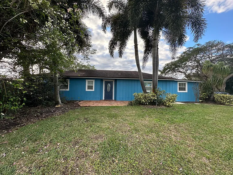 5254 Madison Rd — Photo 1