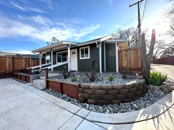 410 East St APT B, Roseville, CA 95678