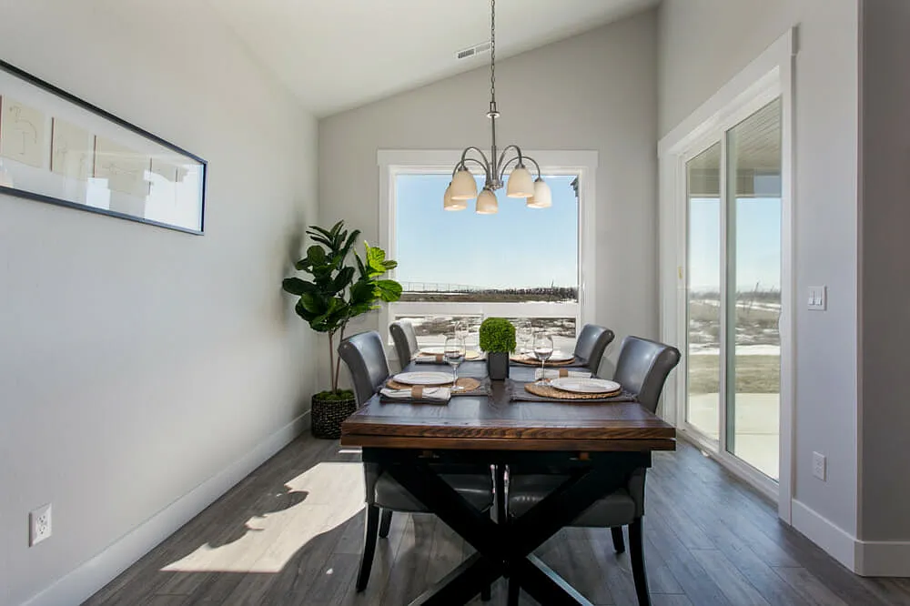 2125 Legacy Ln photo 1