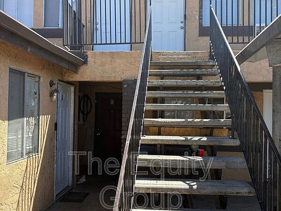 3rd image of 1017 W Goshen Ave APT D