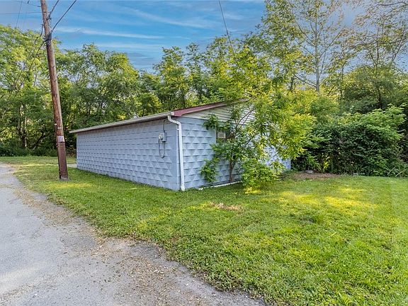 5th image of 612 25th St