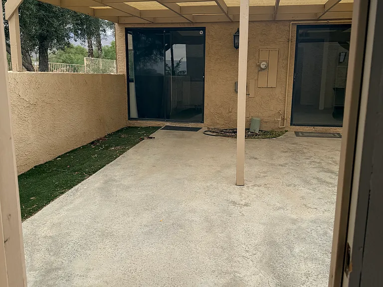 73841 Smoke Tree Ct — Photo 7