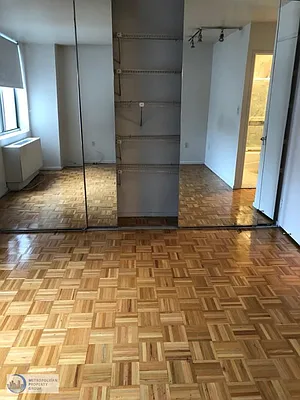 Rented by Metropolitan Property Group | media 19
