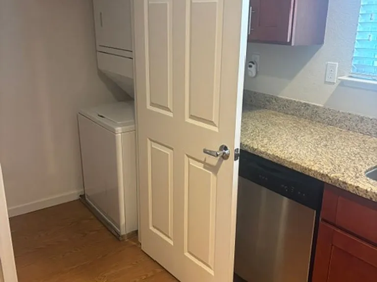 5497 Carlson Dr #5499 — Photo 12