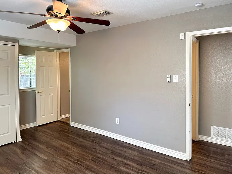 54192 Sun Valley St — Photo 19