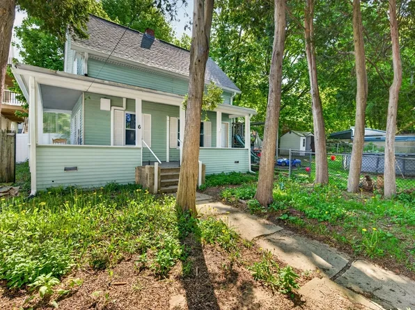 6 Greenwood St, Gardner, MA 01440