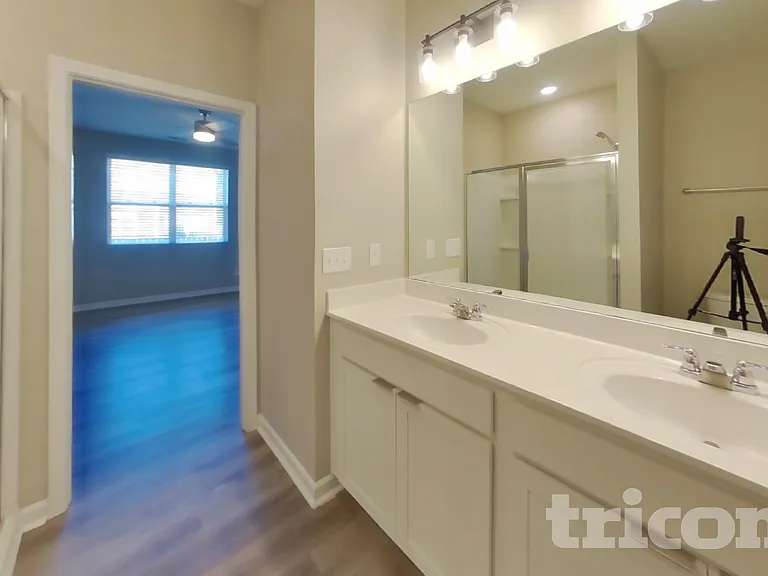 338 Victory Cir — Photo 10