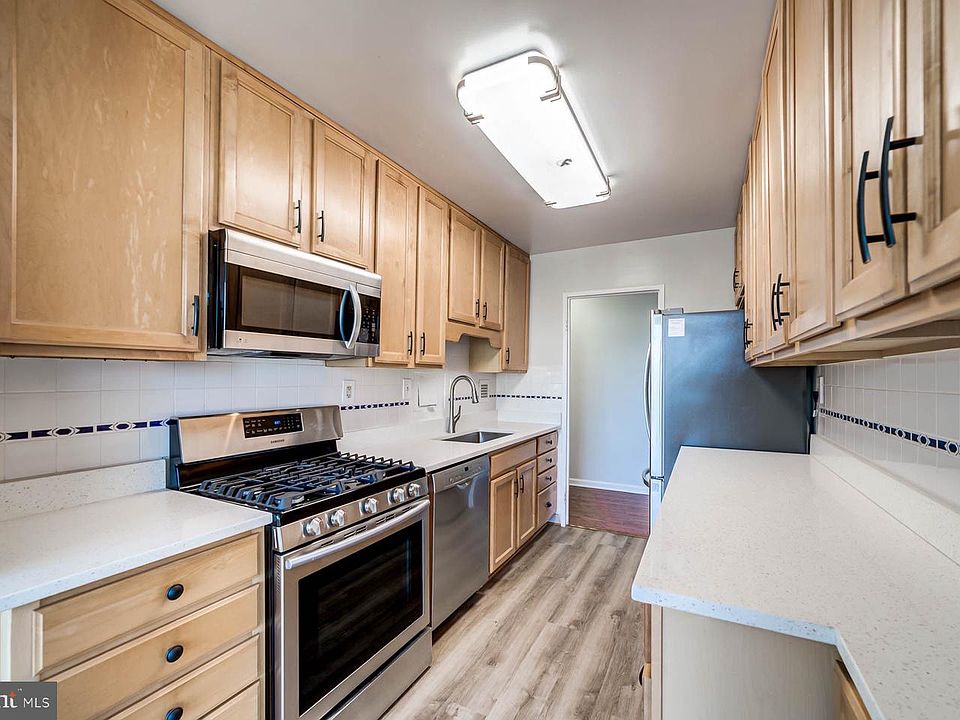 1st image of 6631 Wakefield Dr APT 702