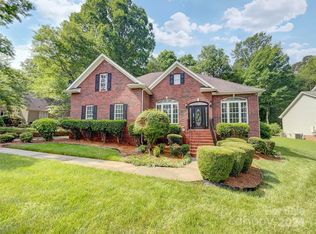 2261 Raven Dr, Rock Hill, SC 29732