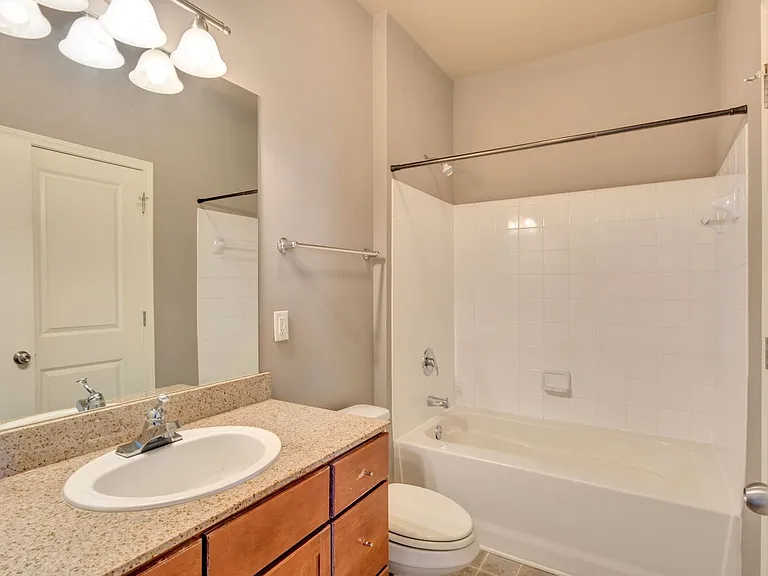 745 Walker Sq #2C — Photo 6
