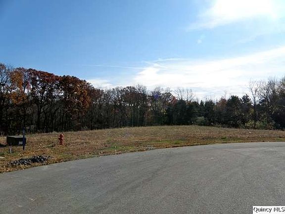 Home for Sale in Quincy, IL $95,000