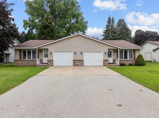 2800 W Parkmoor Ct, Appleton, WI 54914
