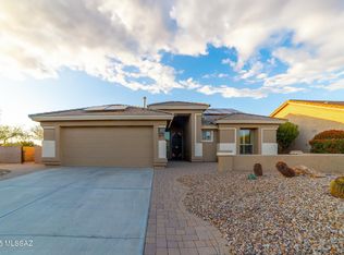 2419 E Sky Creek Dr, Green Valley, AZ 85614