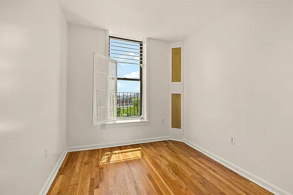 Rented by Corcoran | media 10