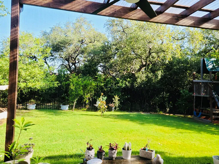 5524 Allamanda Dr — Photo 3