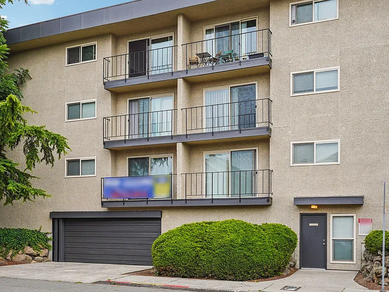 Stonebridge Apartments — Photo 5