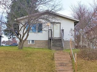 15938 W 2nd St, Hayward, WI 54843