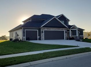 12824 Passerine Blvd, Fort Wayne, IN 46845