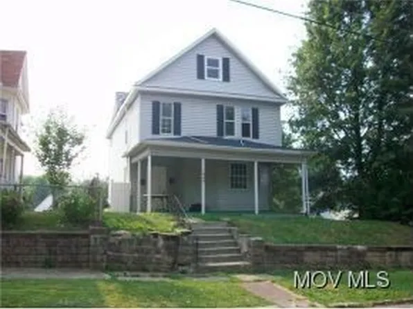 1047 Laird Ave, Parkersburg, WV 26101