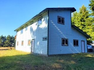 4280 Lake Earl Dr, Crescent City, CA 95531