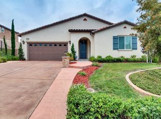 16753 Golden Bluff Loop, Riverside, CA 92503
