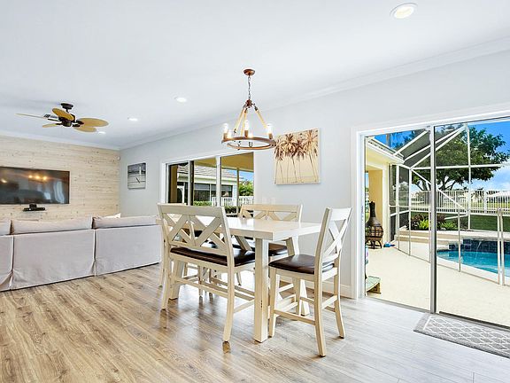 3rd image of 6410 Old Medinah Cir