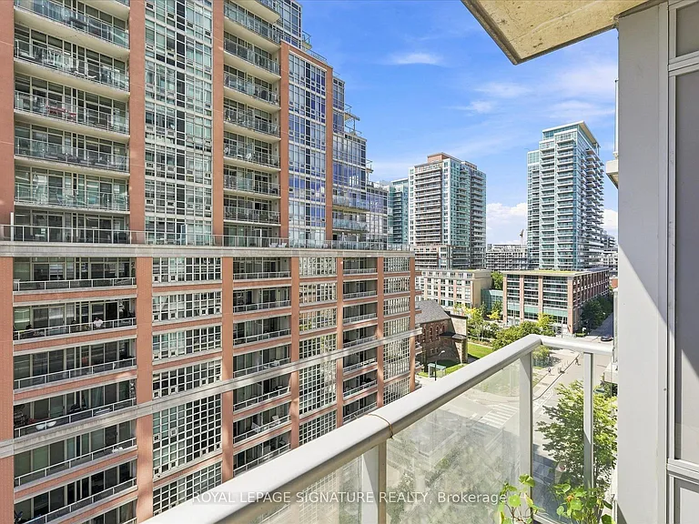 59 E Liberty St #905 — Photo 23