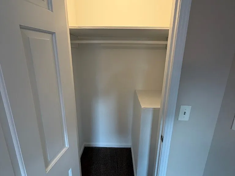 1600 Parklawn Dr — Photo 16