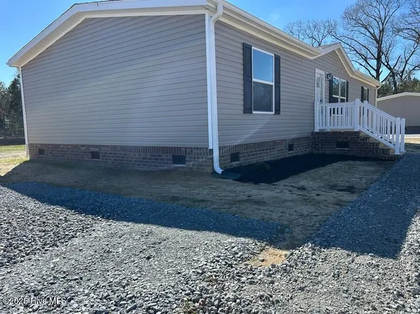 3190 N Mccullen North Road, Faison, NC 28341