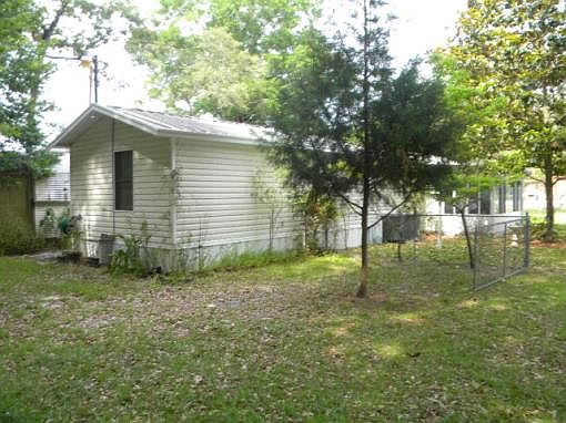 4th image of 11416 NW 112th Ter
