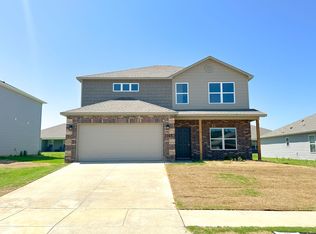 1761 Eveningshade Ln, Centerton, AR 72719