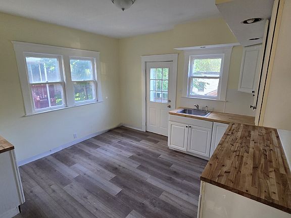 5th image of 2407 Colburn Ave #2407