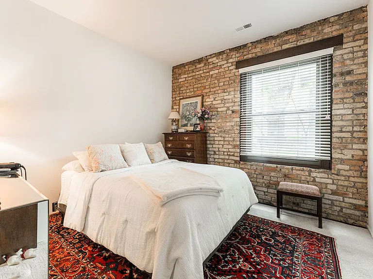 454 W Wrightwood Ave #2A — Photo 9
