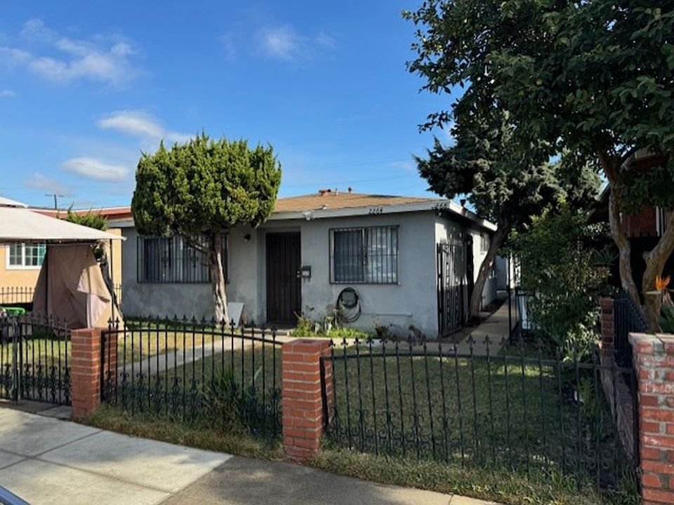 1st image of 2264-2268 N Myrtle Ave #2268-A