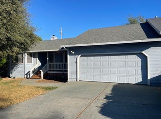 23122 Lone Pine Dr, Auburn, CA 95602