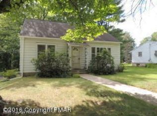 435 N 8th St, Stroudsburg, PA