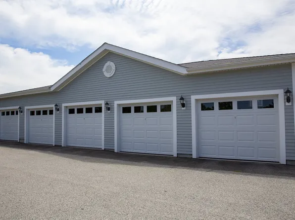 Northgate Apartments, 3 Admiralty Dr #10-04, Middletown, RI 02842