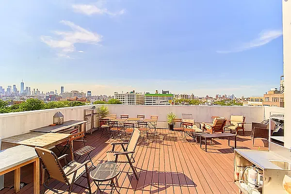 Rented by SERHANT. | media 39