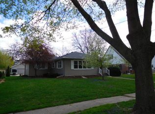 418 Monroe St, Fort Atkinson, WI 53538