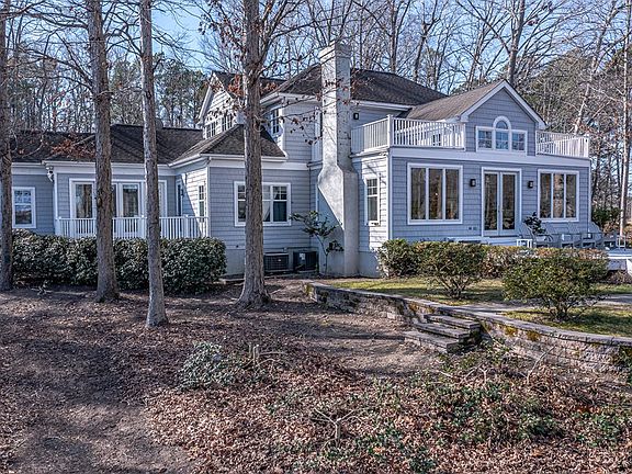 3rd image of 176 Little Cove Ln