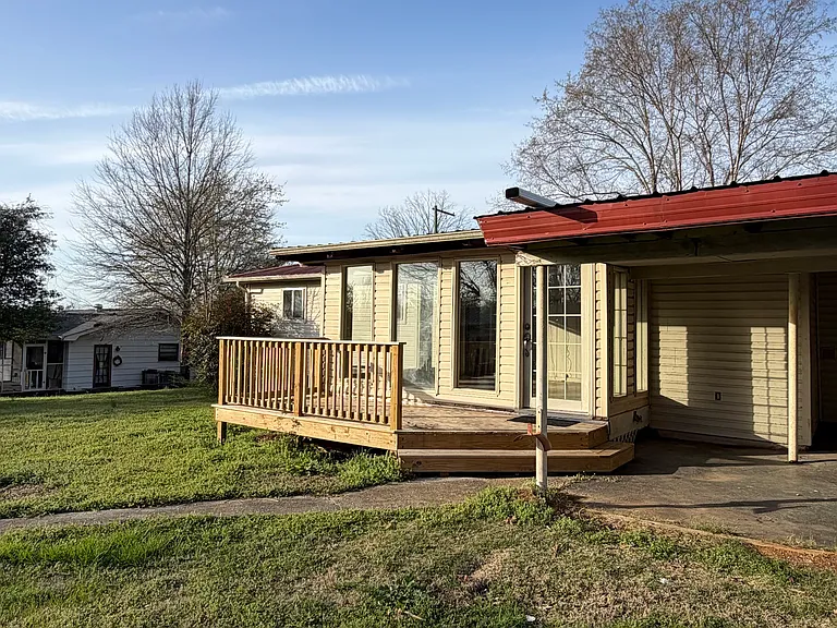 9616 Brewer Dr — Photo 8